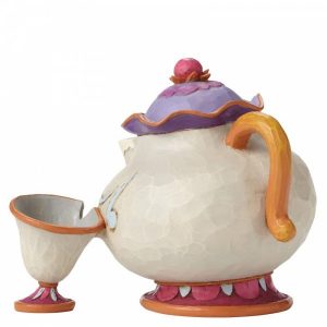 Alternative view of Mrs Potts and Chip - A Mother's Love