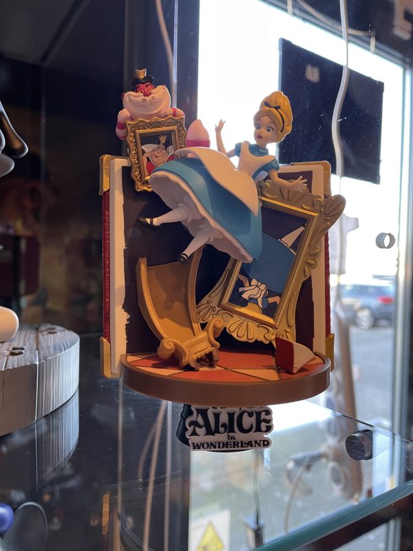 Story Book Series - Alice PVC Diorama