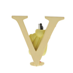 Alternative view of "V" - Cruella De Vil