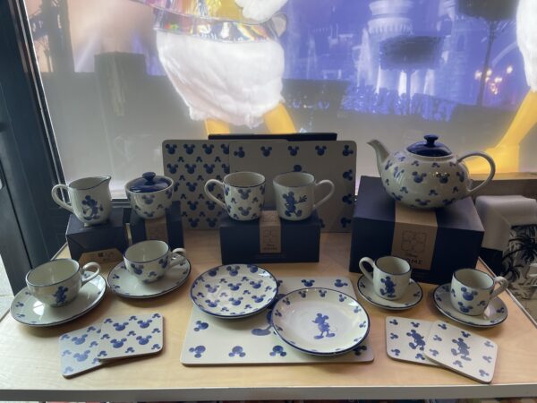 Side plates - 2 stuks met Mickey patroon - Heeft een grijs/groenige gloed. Bekijk de foto. - Afbeelding 2