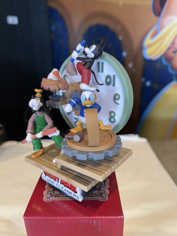 Mickey and Friends - Clock Cleaners - PVC beeldje - Afbeelding 2